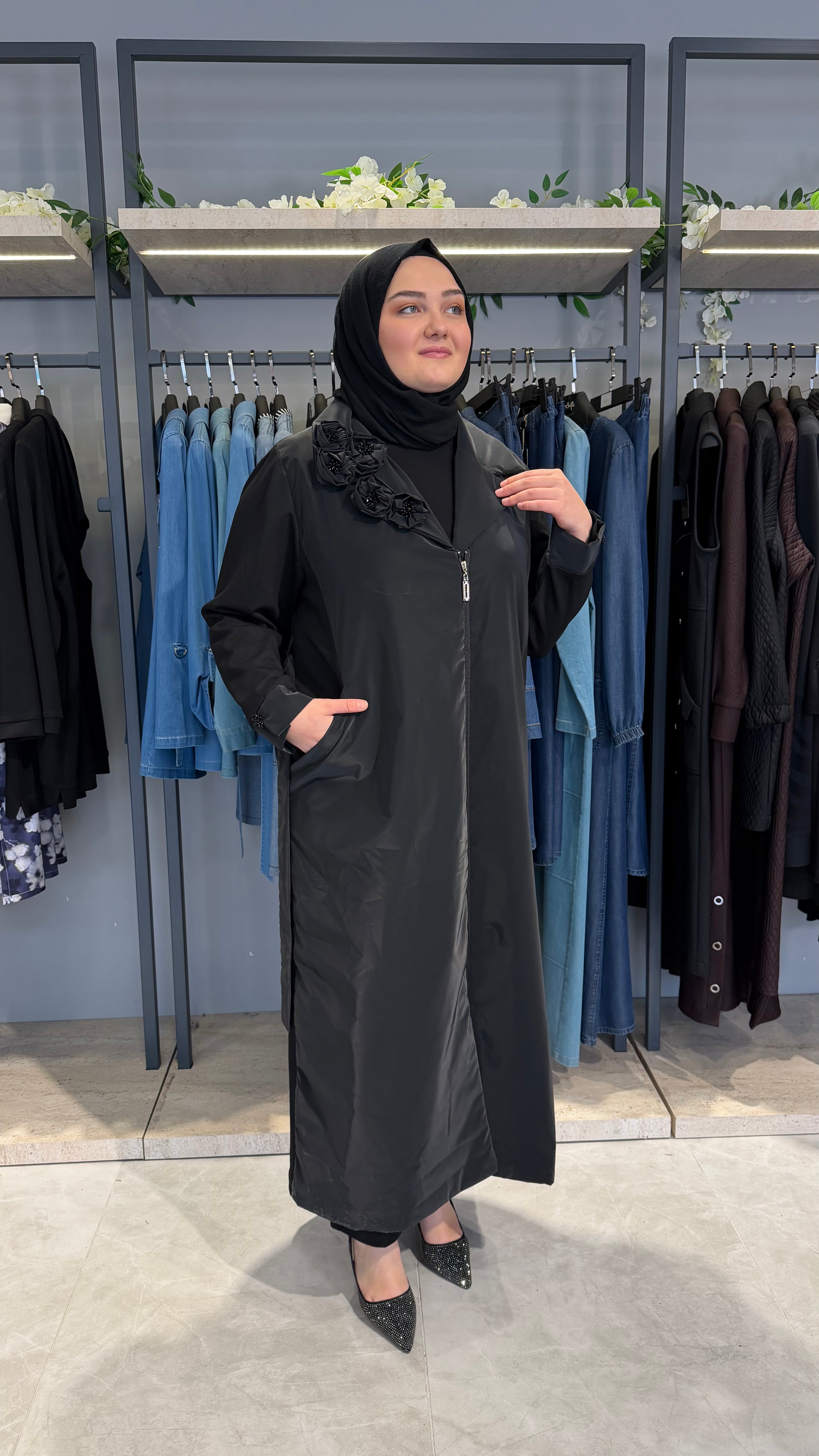 Çiçek Detaylı Fermuarlı Nova Kap -2115