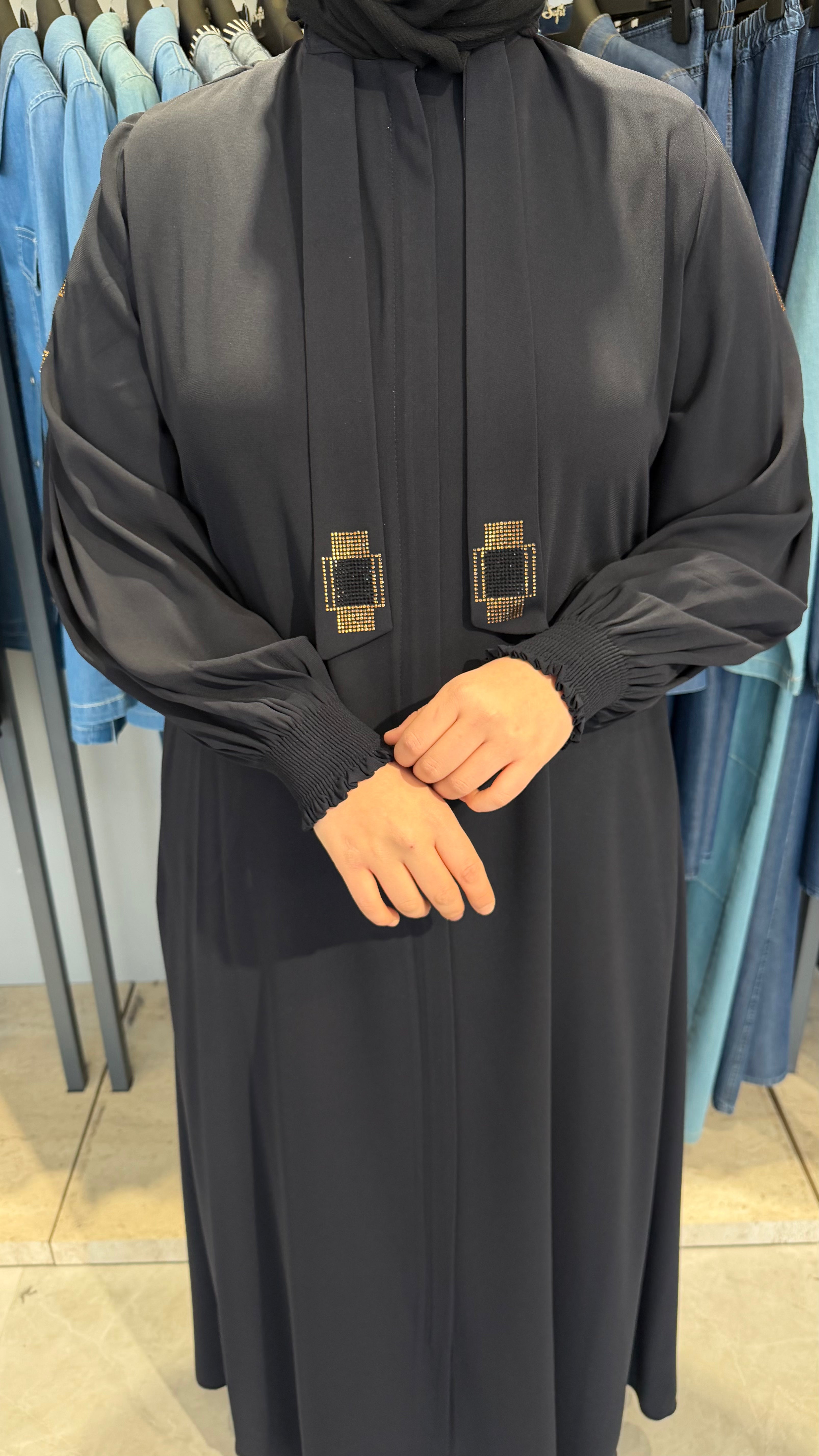 Kolu Lastikli Kravatlı İpek Ferace - 3135