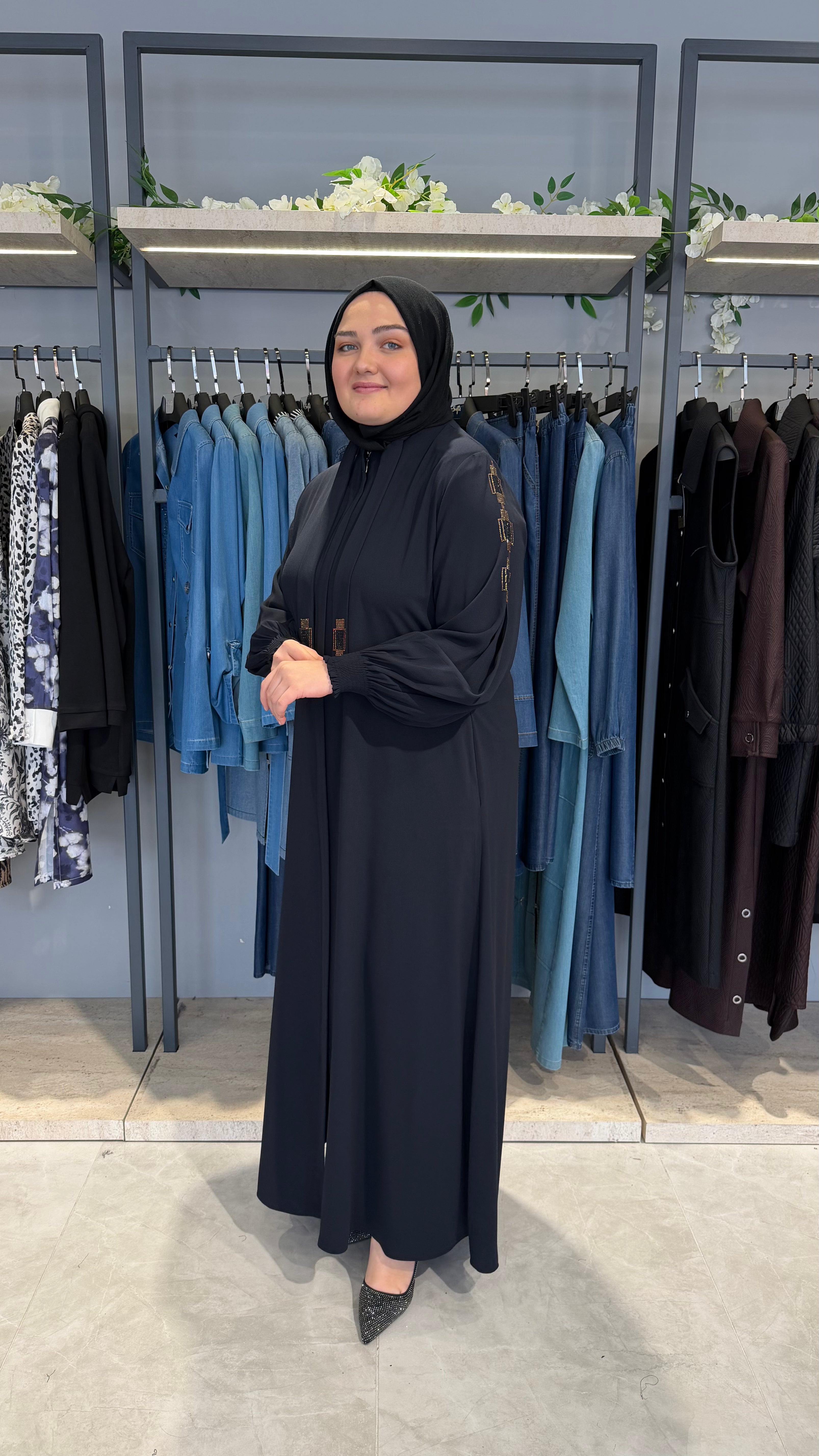 Kolu Lastikli Kravatlı İpek Ferace - 3135