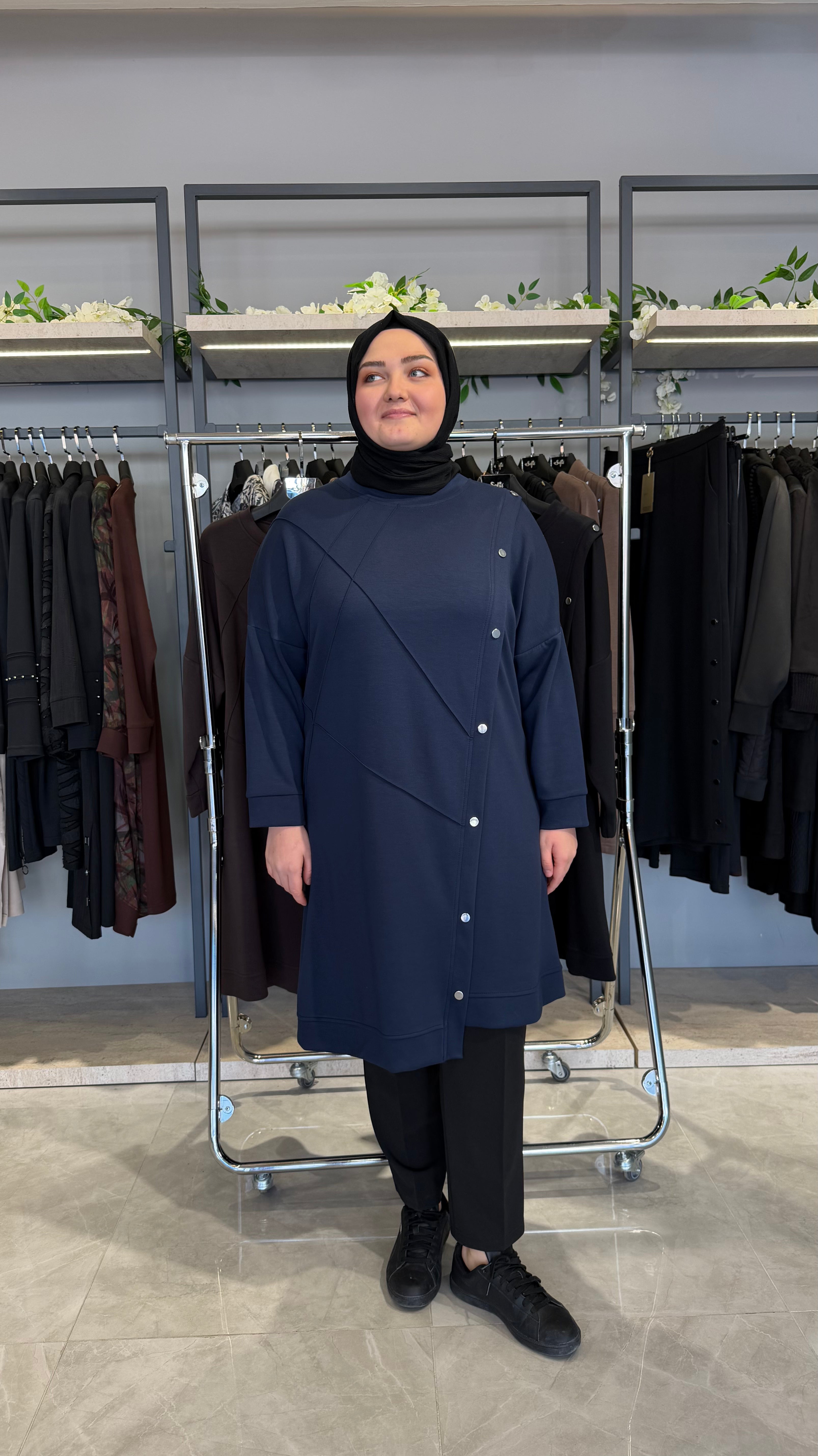 Nevrül ve Çıtçıt Detaylı Oysho Tunik  - 398