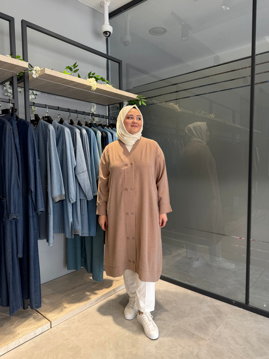 Aksesuarlı Çıt Çıtlı Keten Kap  - 1025
