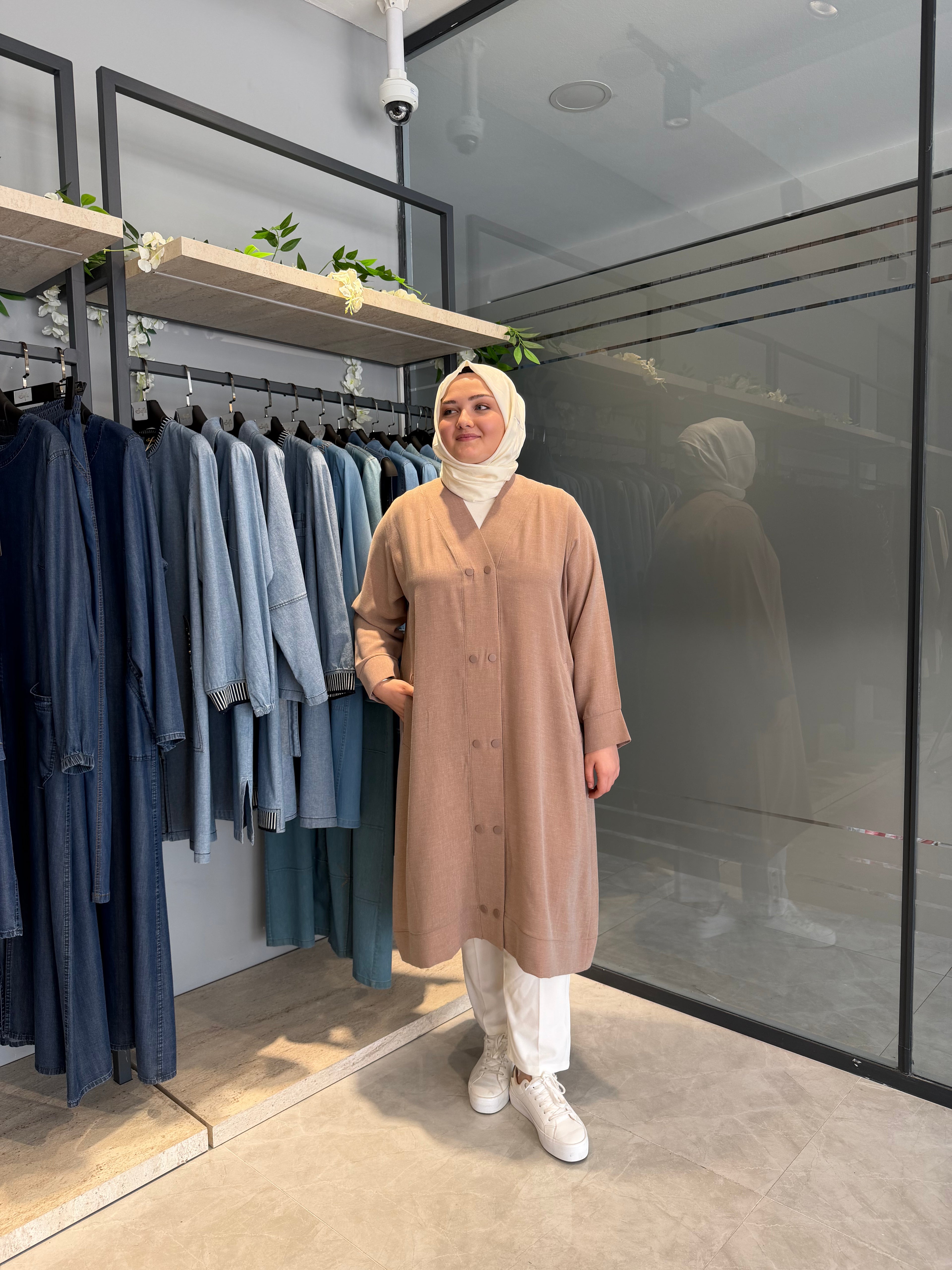 Aksesuarlı Çıt Çıtlı Keten Kap  - 1025