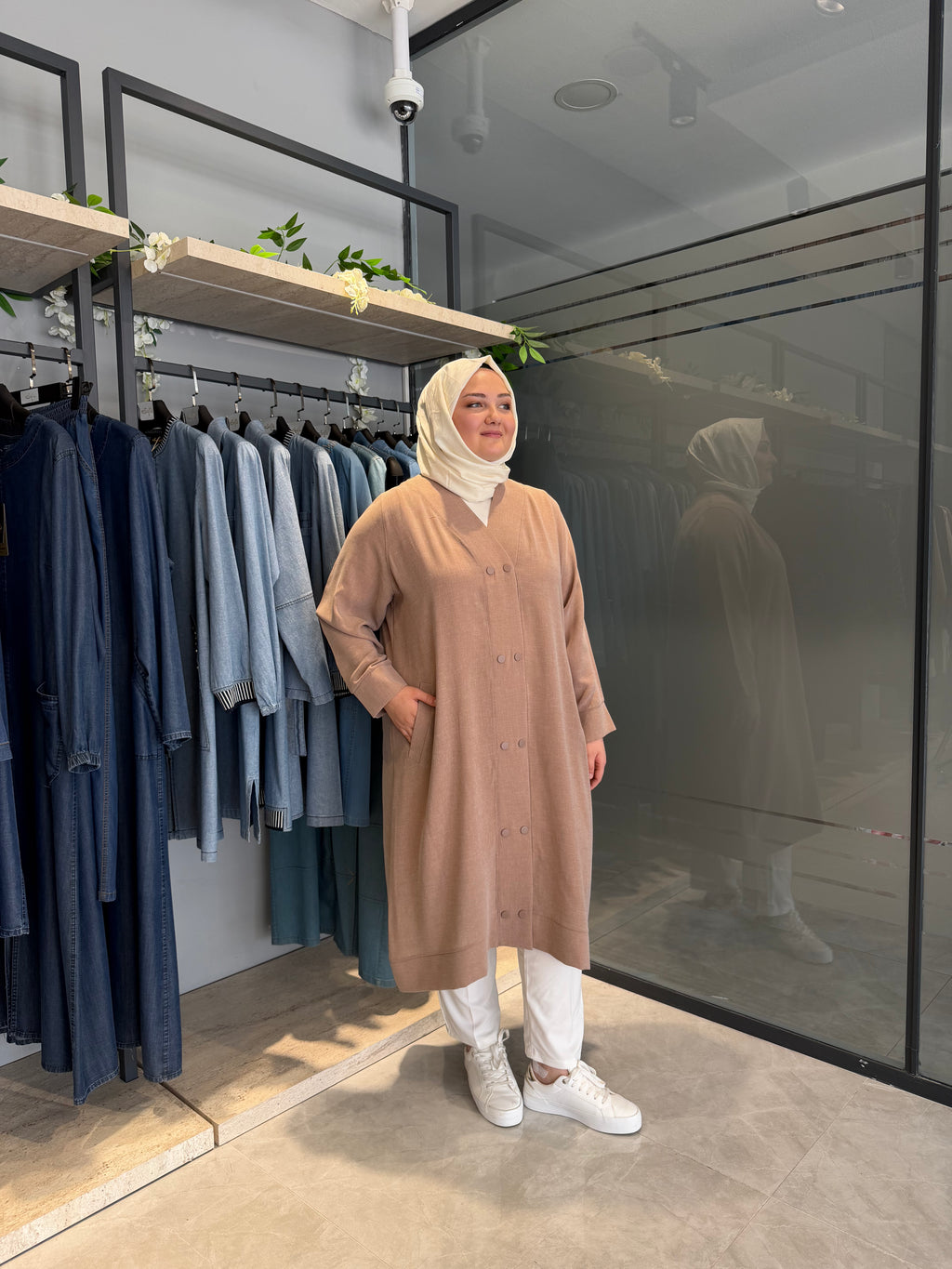 Aksesuarlı Çıt Çıtlı Keten Kap  - 1025