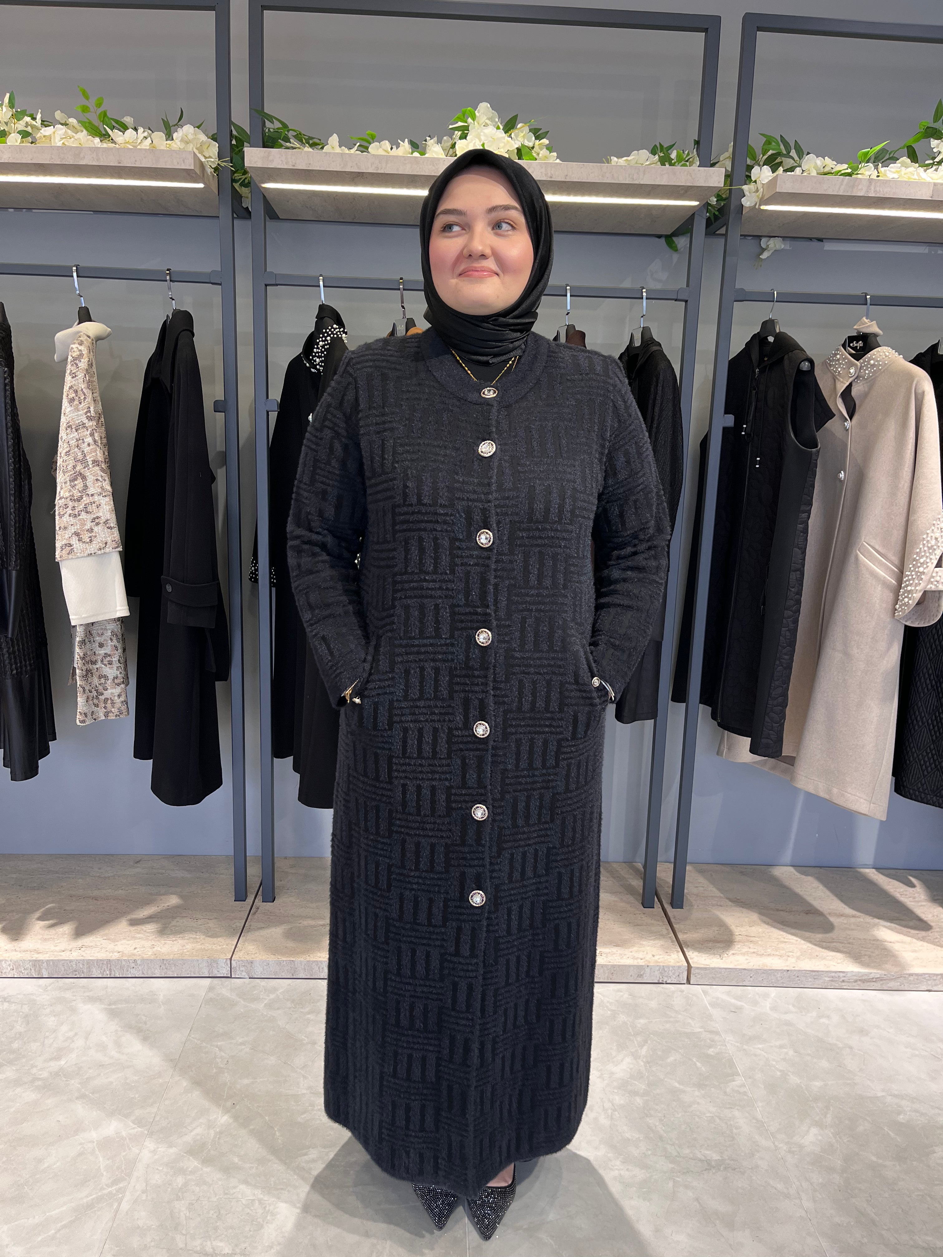 Sakallı Triko Manto - 326