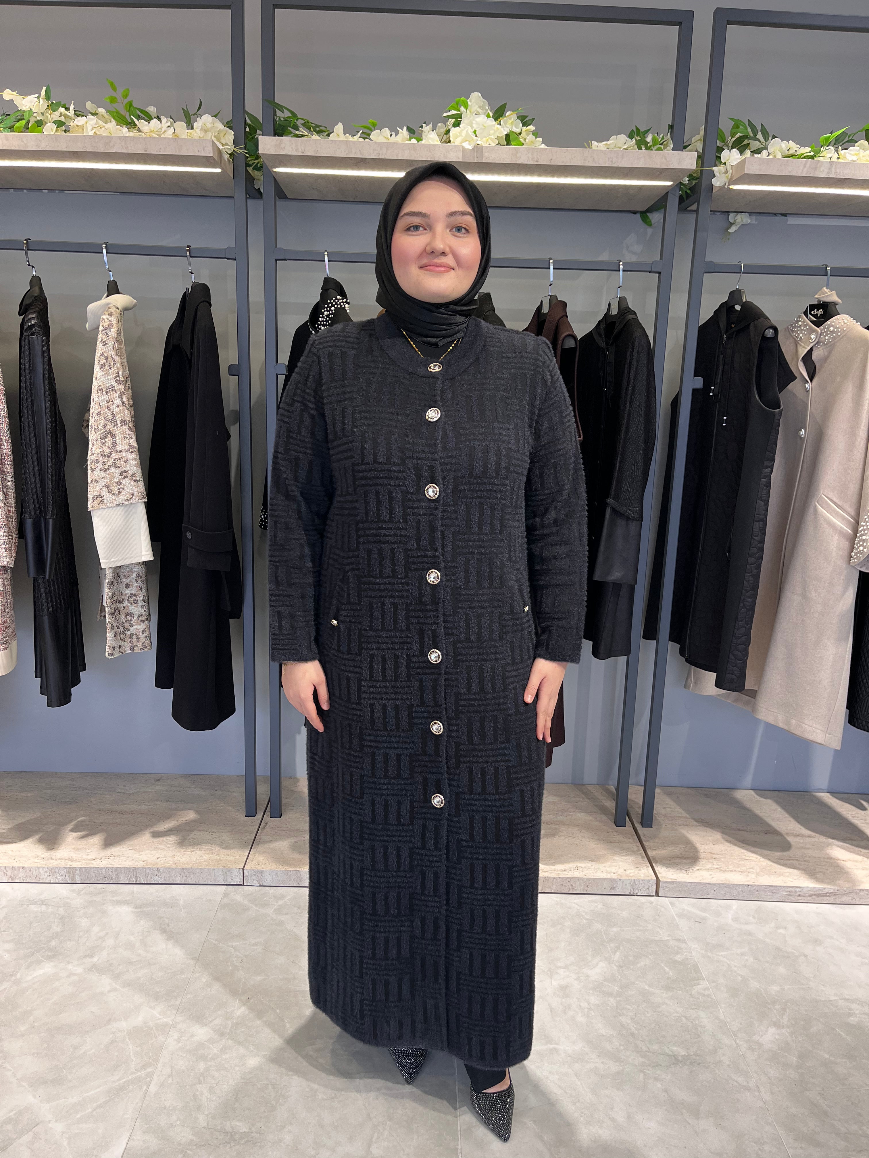 Sakallı Triko Manto - 326