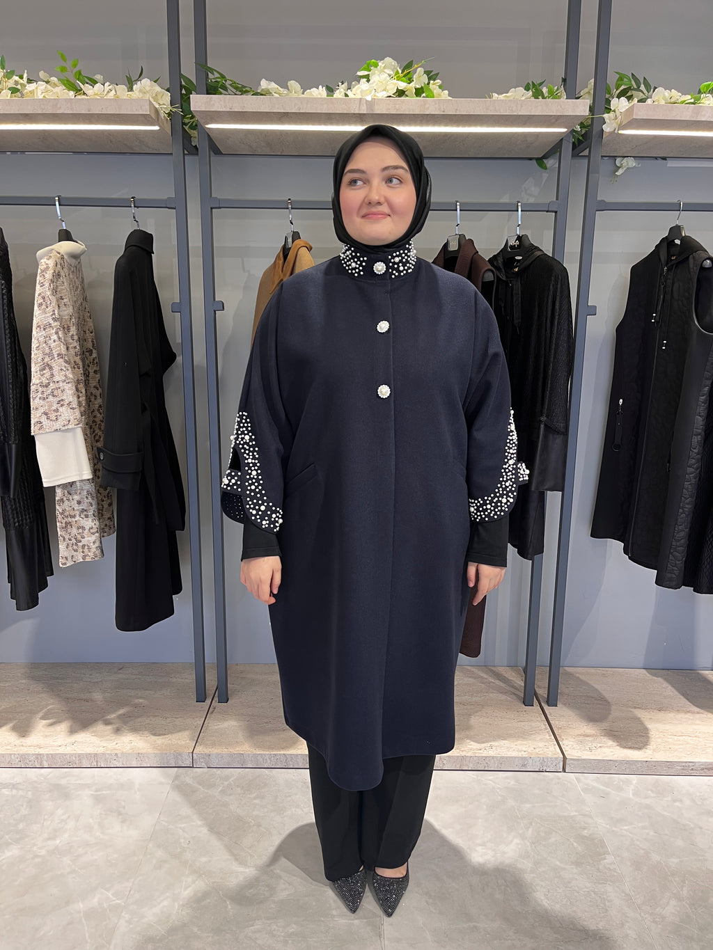 Taş İşlemeli İncili Astarsız Reglan Kol Kaban - 26043
