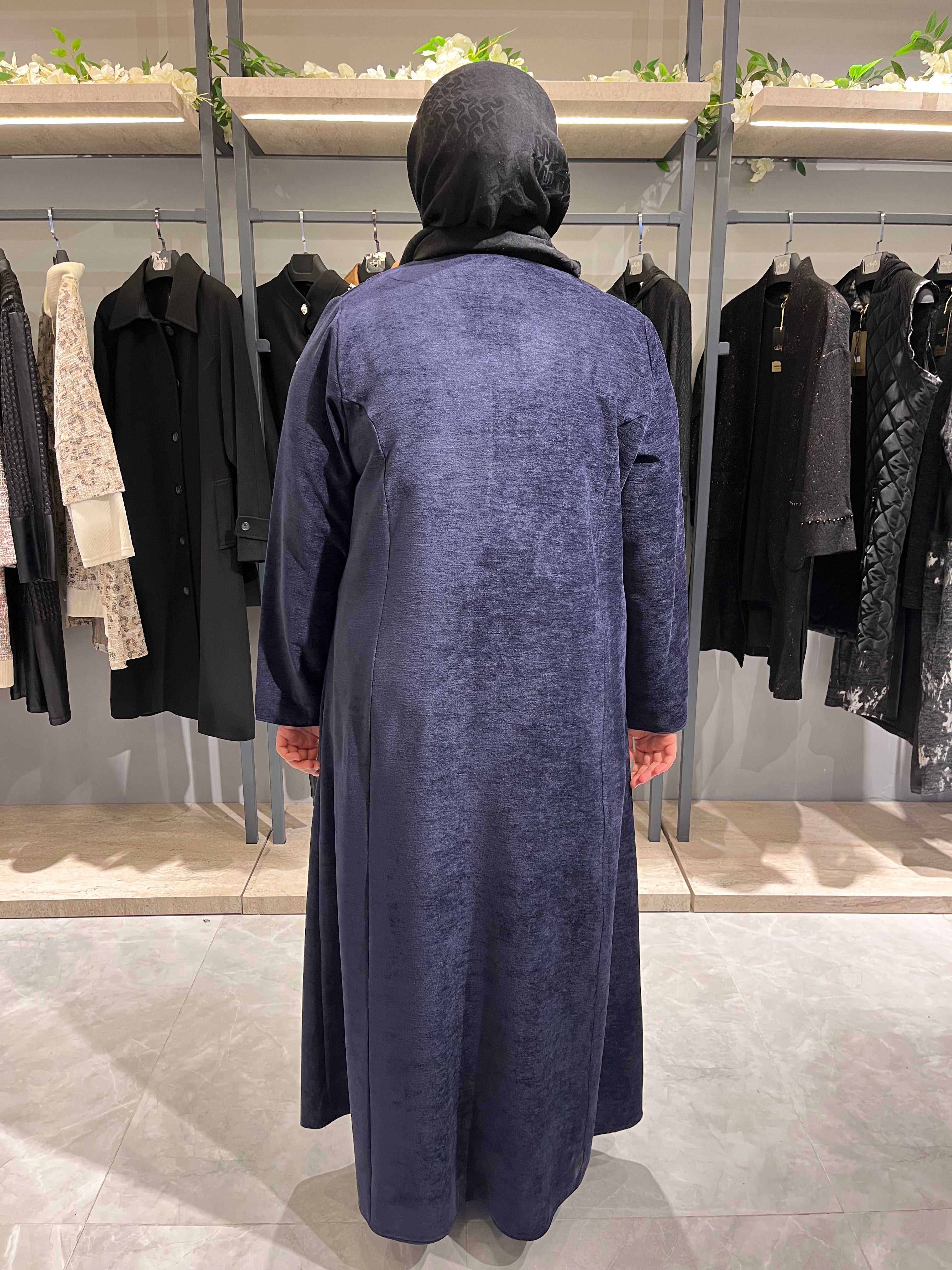 Önü Üç Düğmeli Kadife Elbise   - 3187