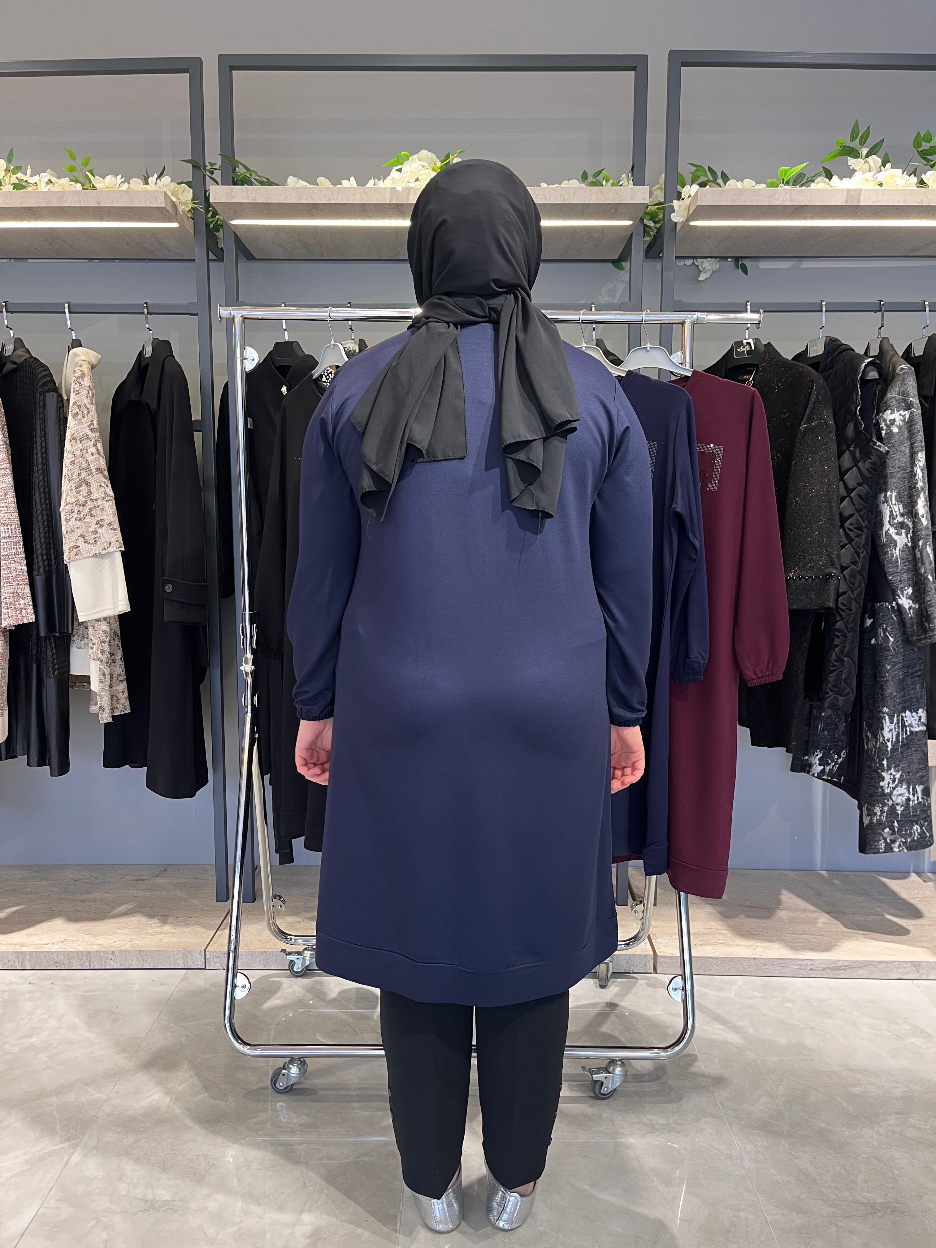 Önü Asimetrik Taşlı Günlük Tunik - 7317