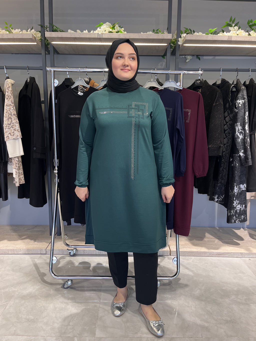 Önü Asimetrik Taşlı Günlük Tunik - 7317
