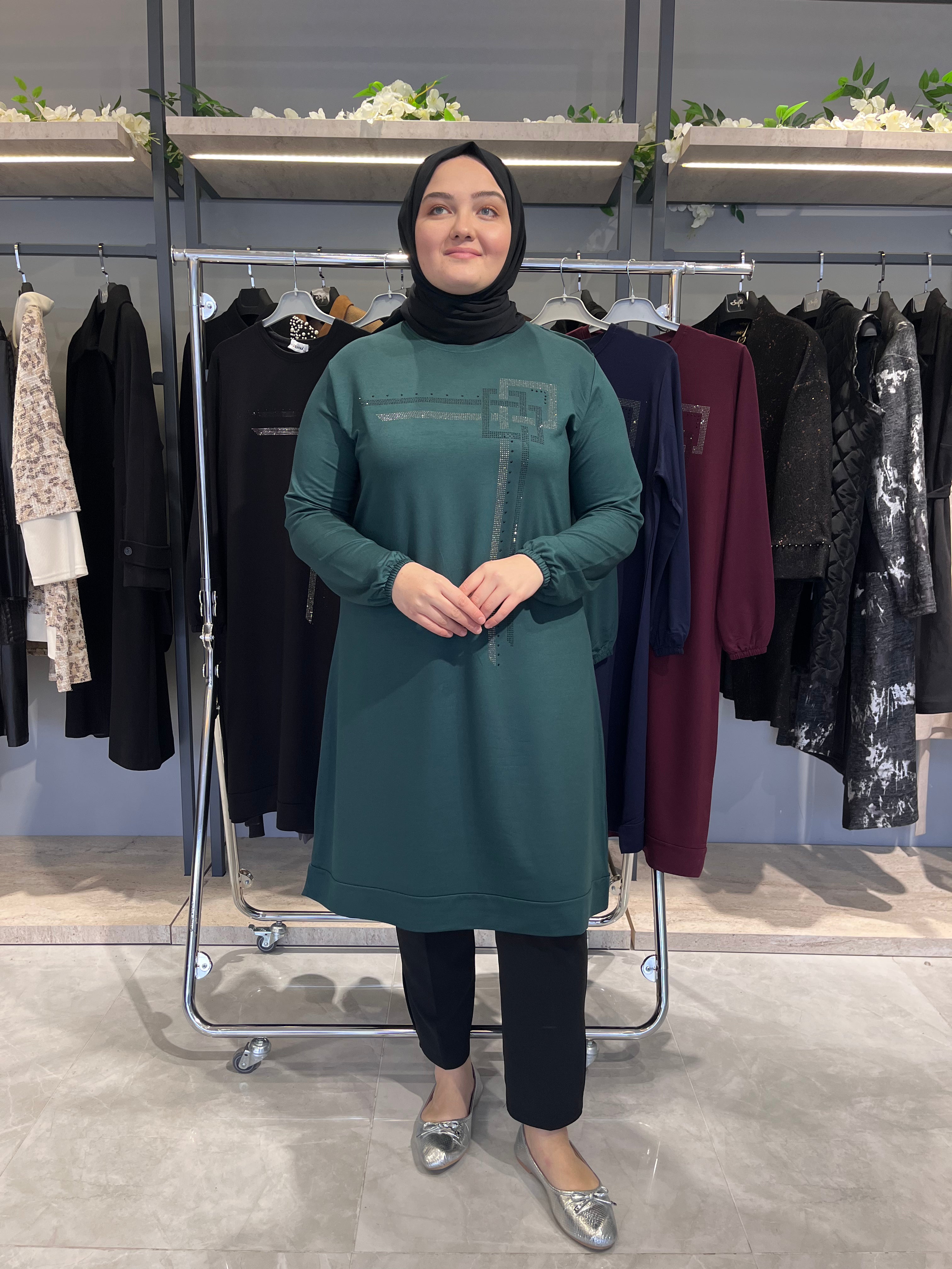 Önü Asimetrik Taşlı Günlük Tunik - 7317