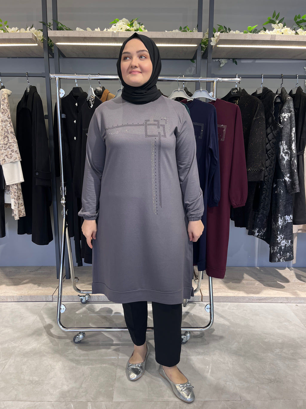 Önü Asimetrik Taşlı Günlük Tunik - 7317