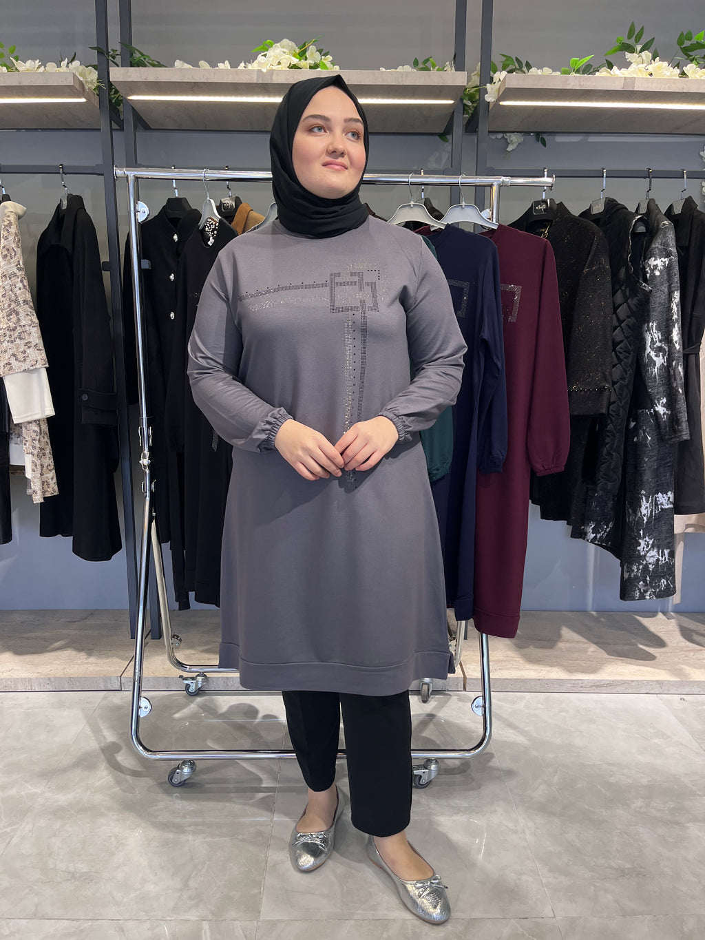 Önü Asimetrik Taşlı Günlük Tunik - 7317