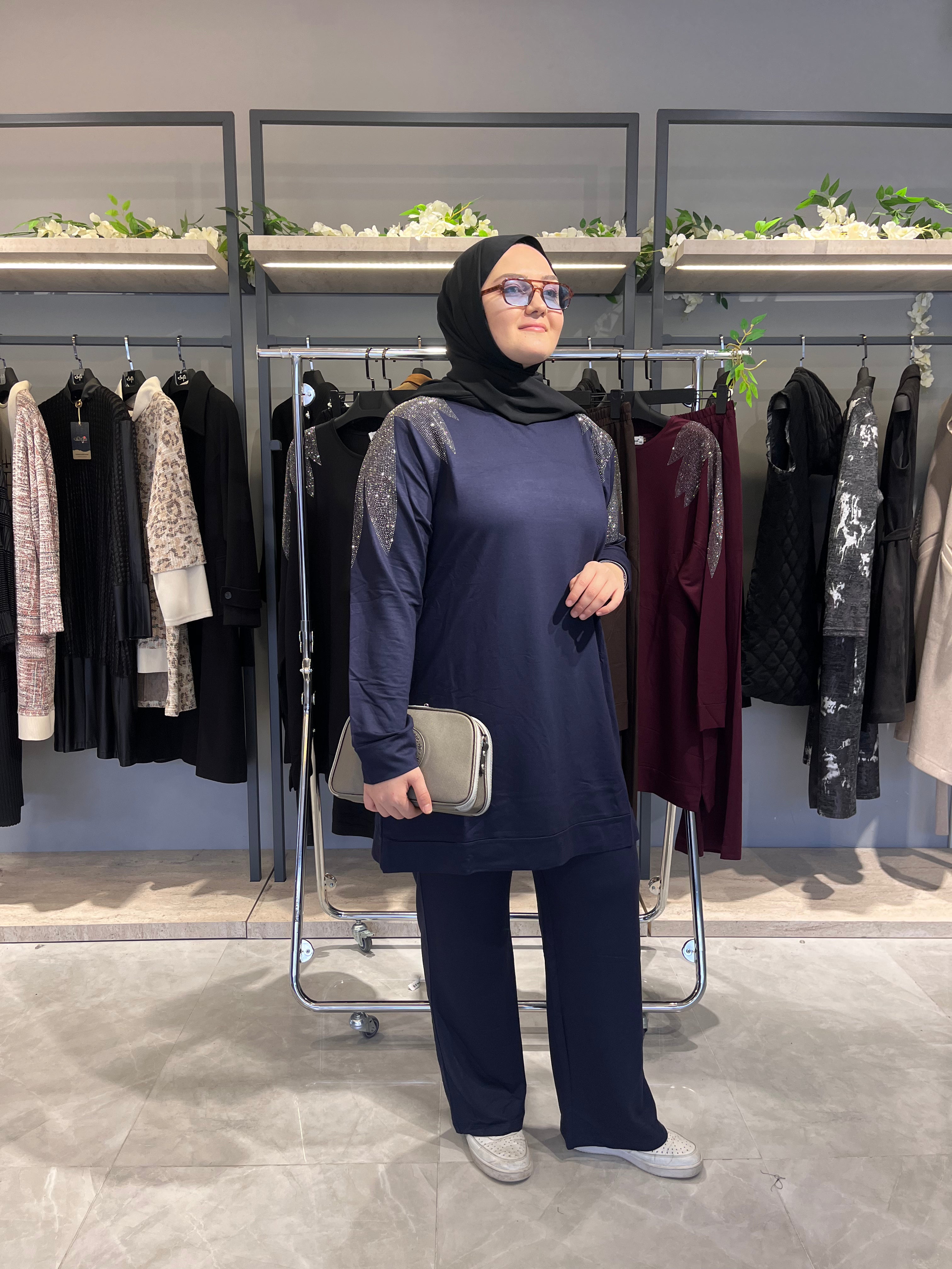 Omuz Taş İşlemeli Pantolon Takım - 829