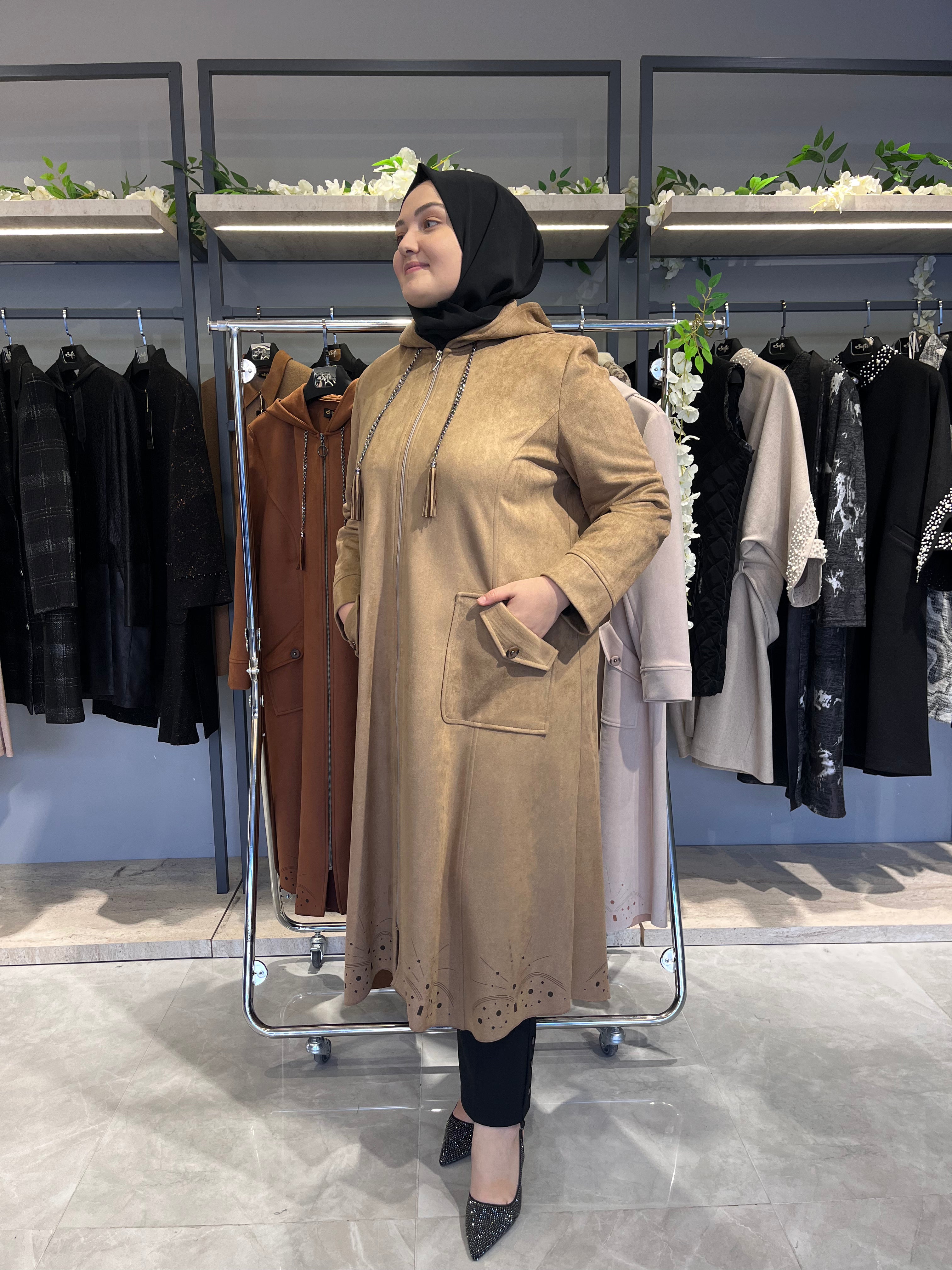 Etek Altı Laser İşlemeli Kapüşonlu Süet Kap  - 26016