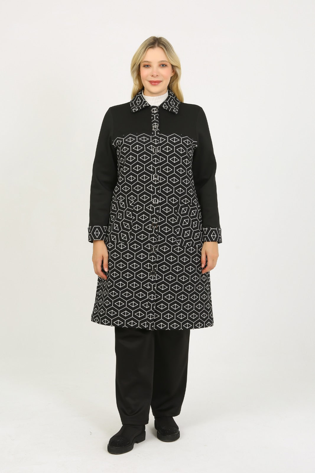 Geometrik Desen Kapitone Kaban - 6048